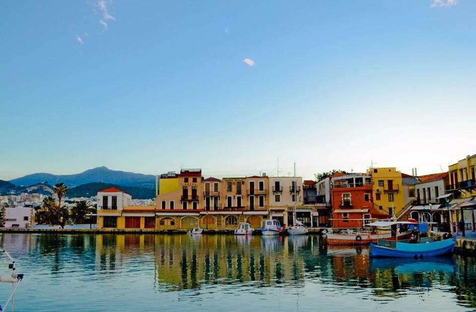 Sea View Cozy Studio Near Center Of Rethymno Town ภายนอก รูปภาพ